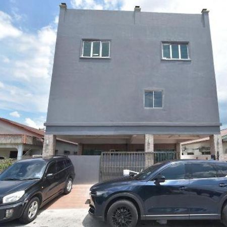 Oyo 90889 Narasindo Cottage راوانغ المظهر الخارجي الصورة